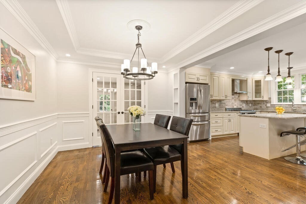 472 Marrett Road Lexington, MA 02421 - Photo 11 of 32 Gallery Image 11