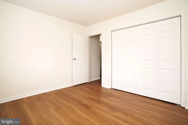 $2,600 | 4570 Conwell Drive, Unit 207, Annandale, VA 22003