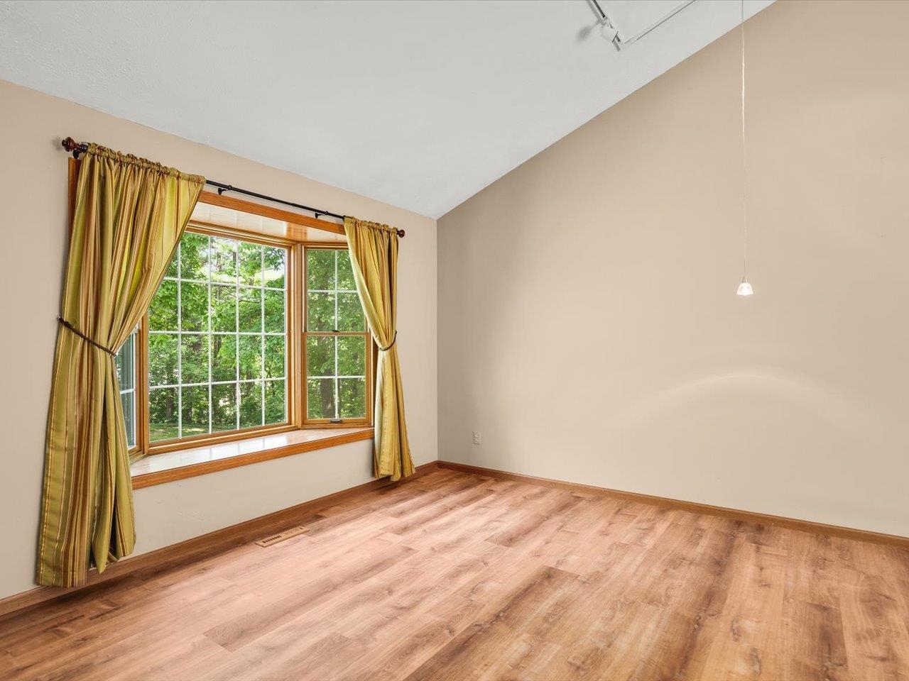 6468 North Deer Path Road Oregon, IL 61061 - Photo 7 of 53