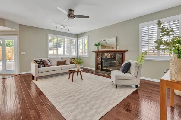 $685,000 | 1102 Hickory Avenue, Fairfield, CA 94533