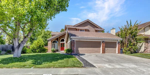 $685,000 | 1102 Hickory Avenue, Fairfield, CA 94533