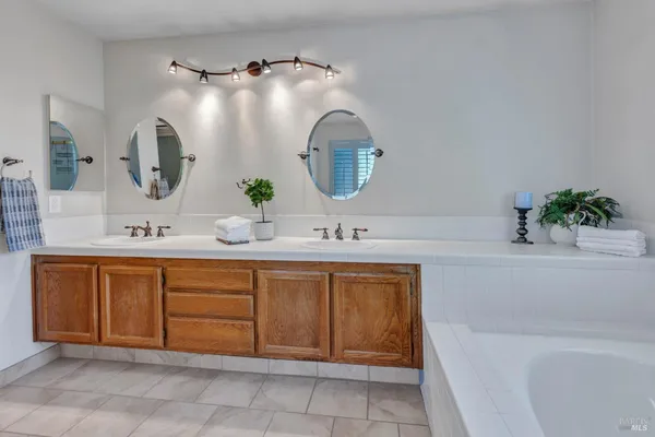 $685,000 | 1102 Hickory Avenue, Fairfield, CA 94533