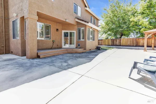 $685,000 | 1102 Hickory Avenue, Fairfield, CA 94533