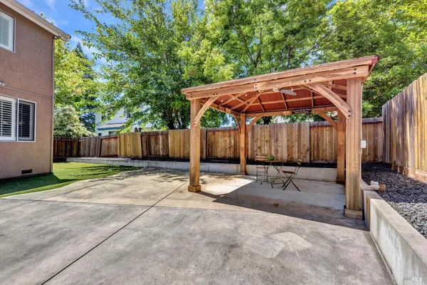 $685,000 | 1102 Hickory Avenue, Fairfield, CA 94533