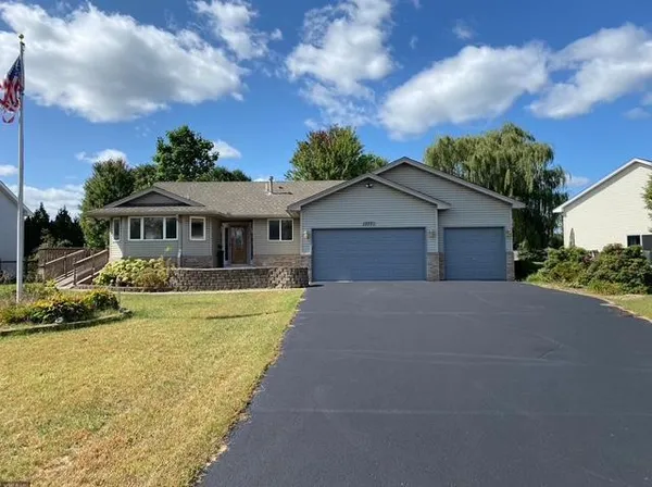 $574,999 | 13770 Butternut Street Northwest, Andover, MN 55304