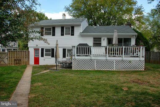 318 Cabin Road Southeast Vienna, VA 22180 - Photo 27 of 27 Exterior (Rear)