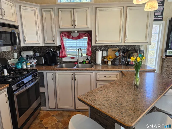 $109,900 | 1531 Glasgo Road, Griswold, CT 06351