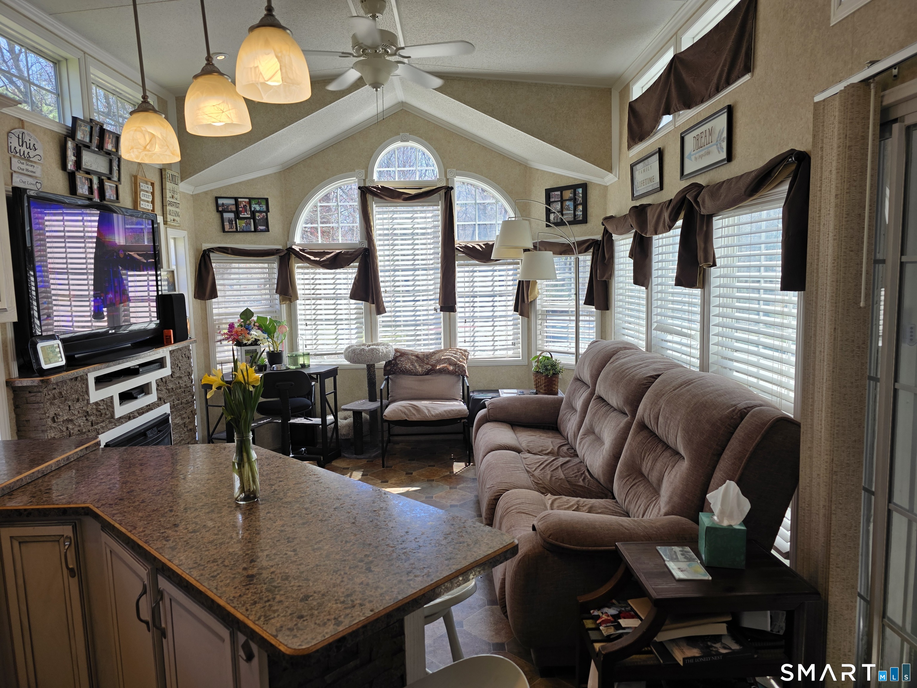 1531 Glasgo Road Griswold, CT 06351 - Photo 4 of 30