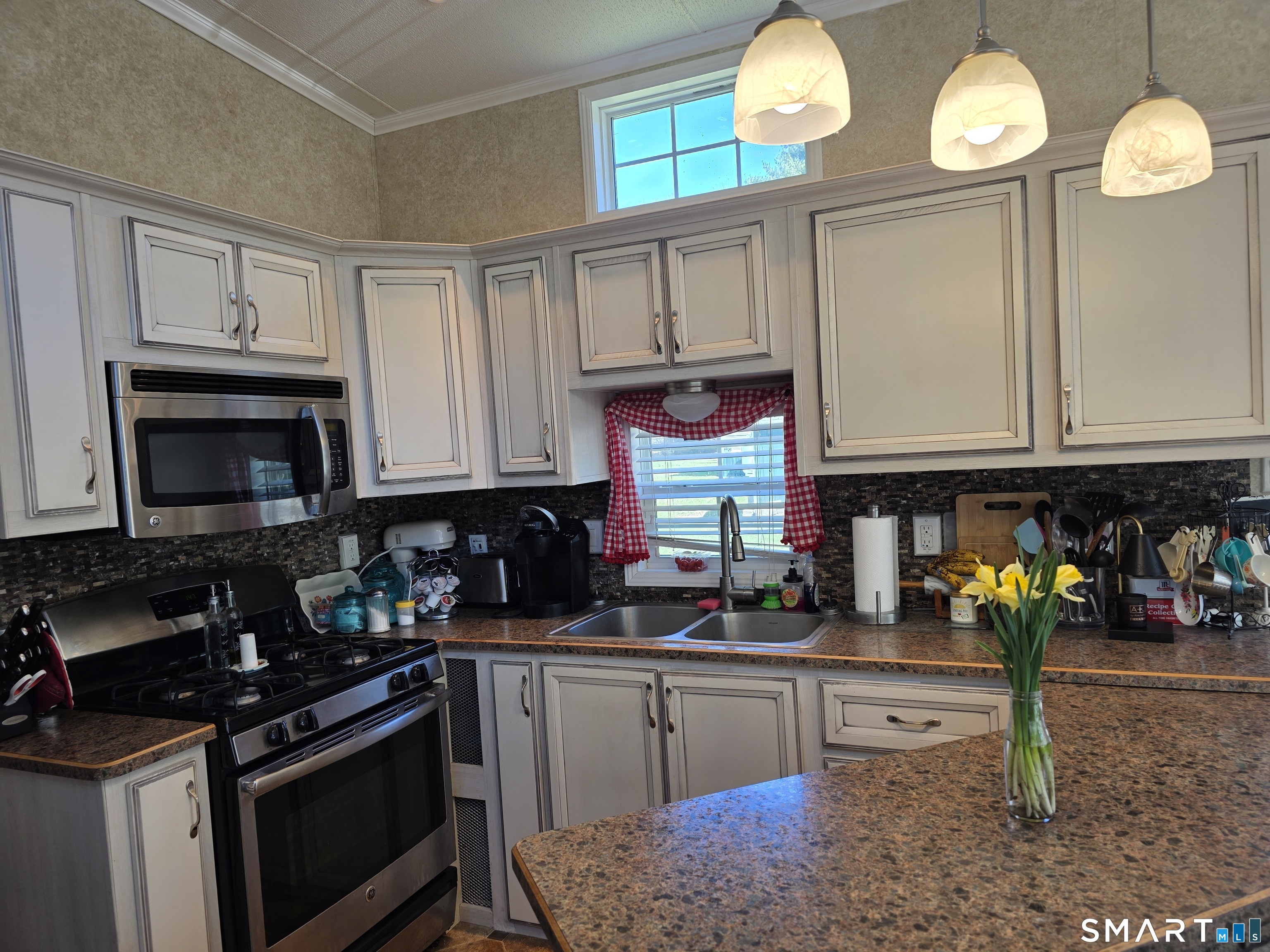 1531 Glasgo Road Griswold, CT 06351 - Photo 5 of 30