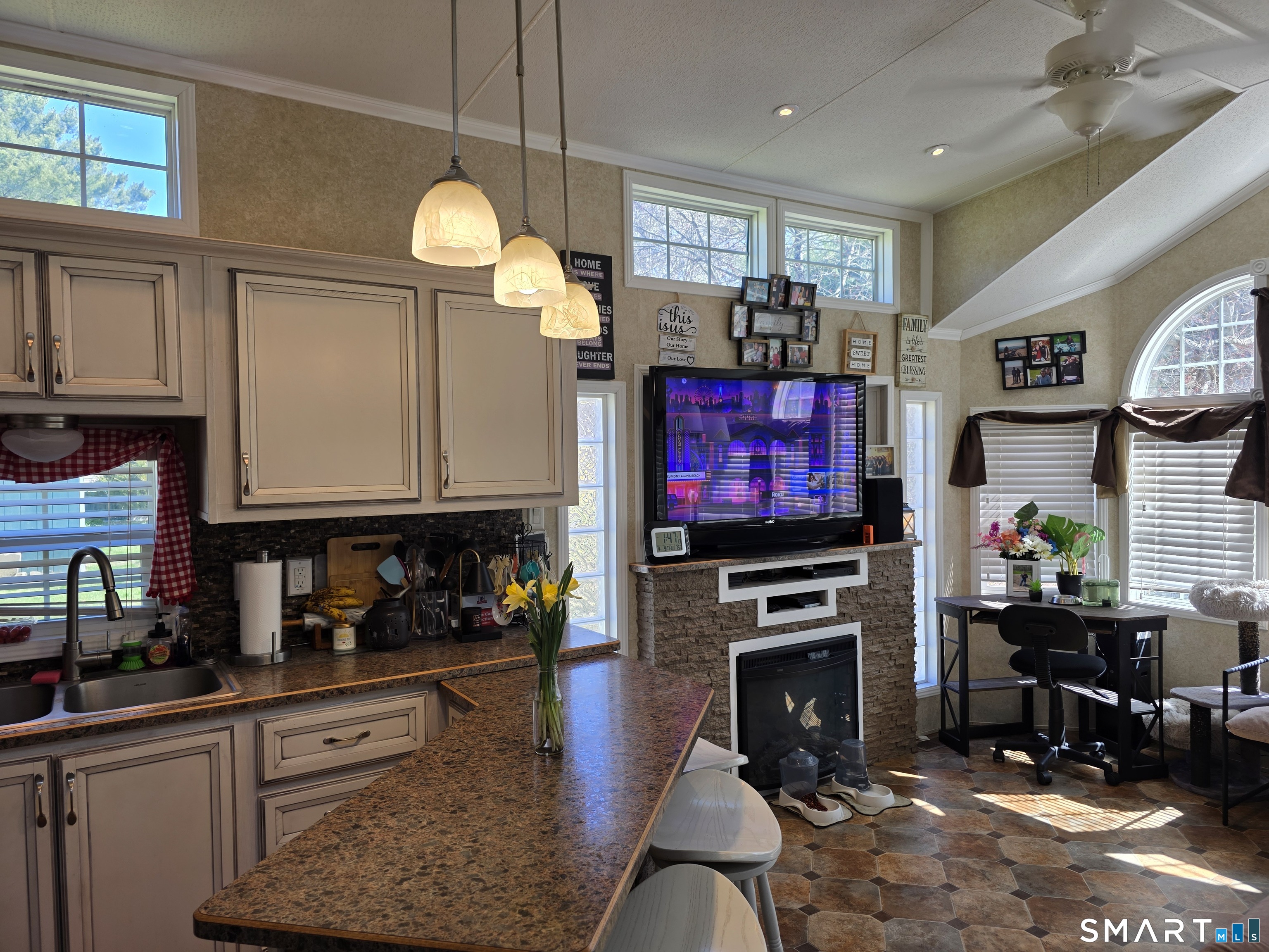 1531 Glasgo Road Griswold, CT 06351 - Photo 6 of 30