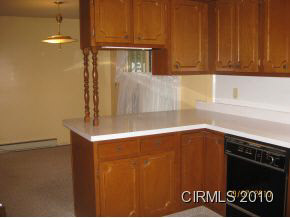 1703 South Dixon Road Kokomo, IN 46902 - Photo 4 of 9 Gallery Image 4