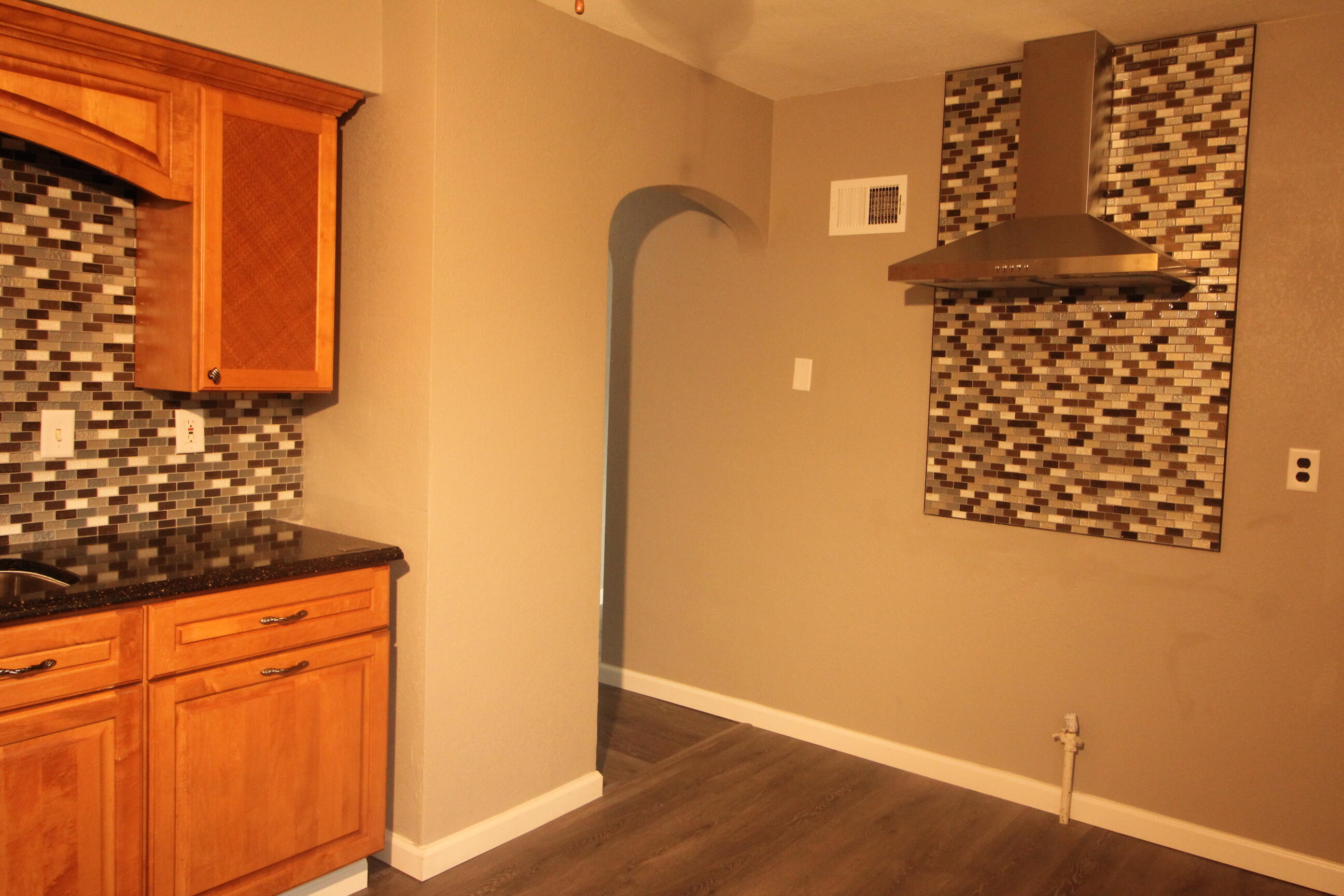 3749 South 48th Street Milwaukee, WI 53220 - Photo 11 of 19 IMG_0287