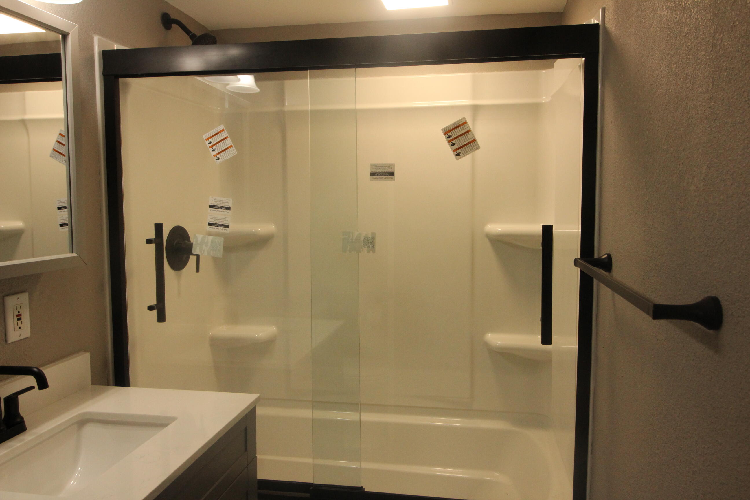 3749 South 48th Street Milwaukee, WI 53220 - Photo 6 of 19 IMG_0265