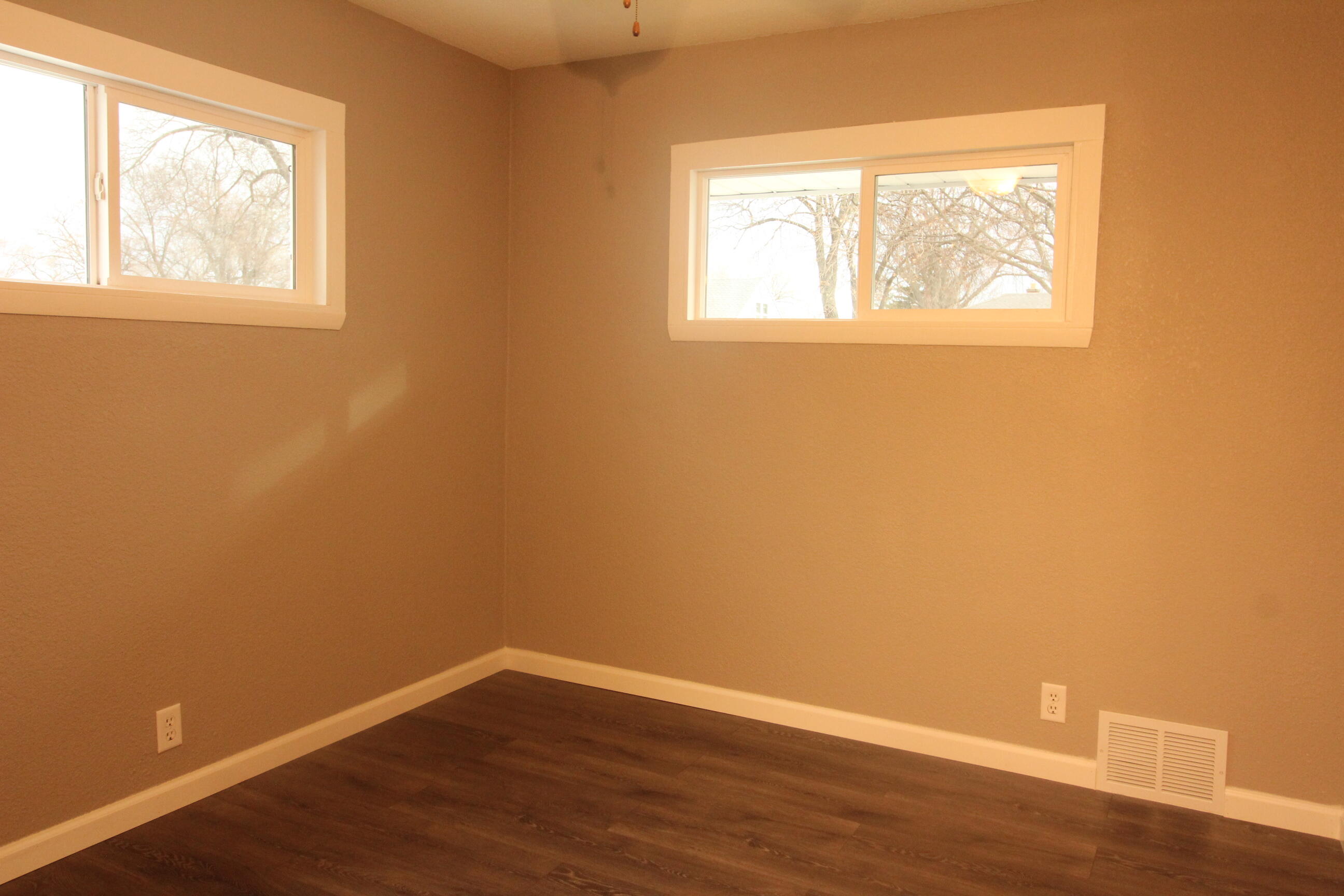 3749 South 48th Street Milwaukee, WI 53220 - Photo 10 of 19 IMG_0282