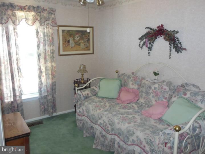 127 Greendale Road Philadelphia, PA 19154 - Photo 8 of 11 Bedroom 2