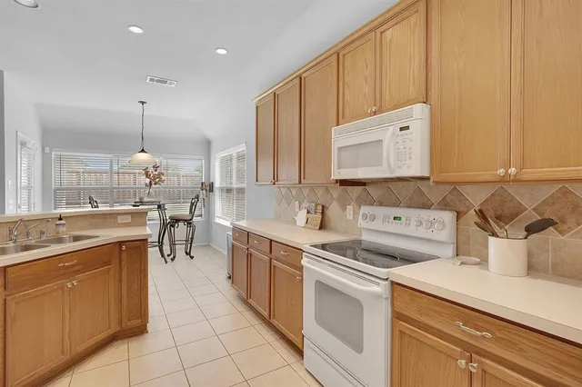 $345,000 | 2609 Cowboy Trail, Little Elm, TX 75068