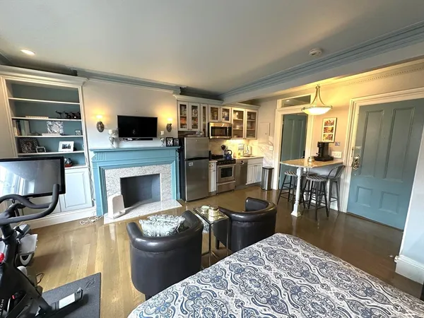 $2,995 | 88 Charles Street, Unit 5, Boston, MA 02114