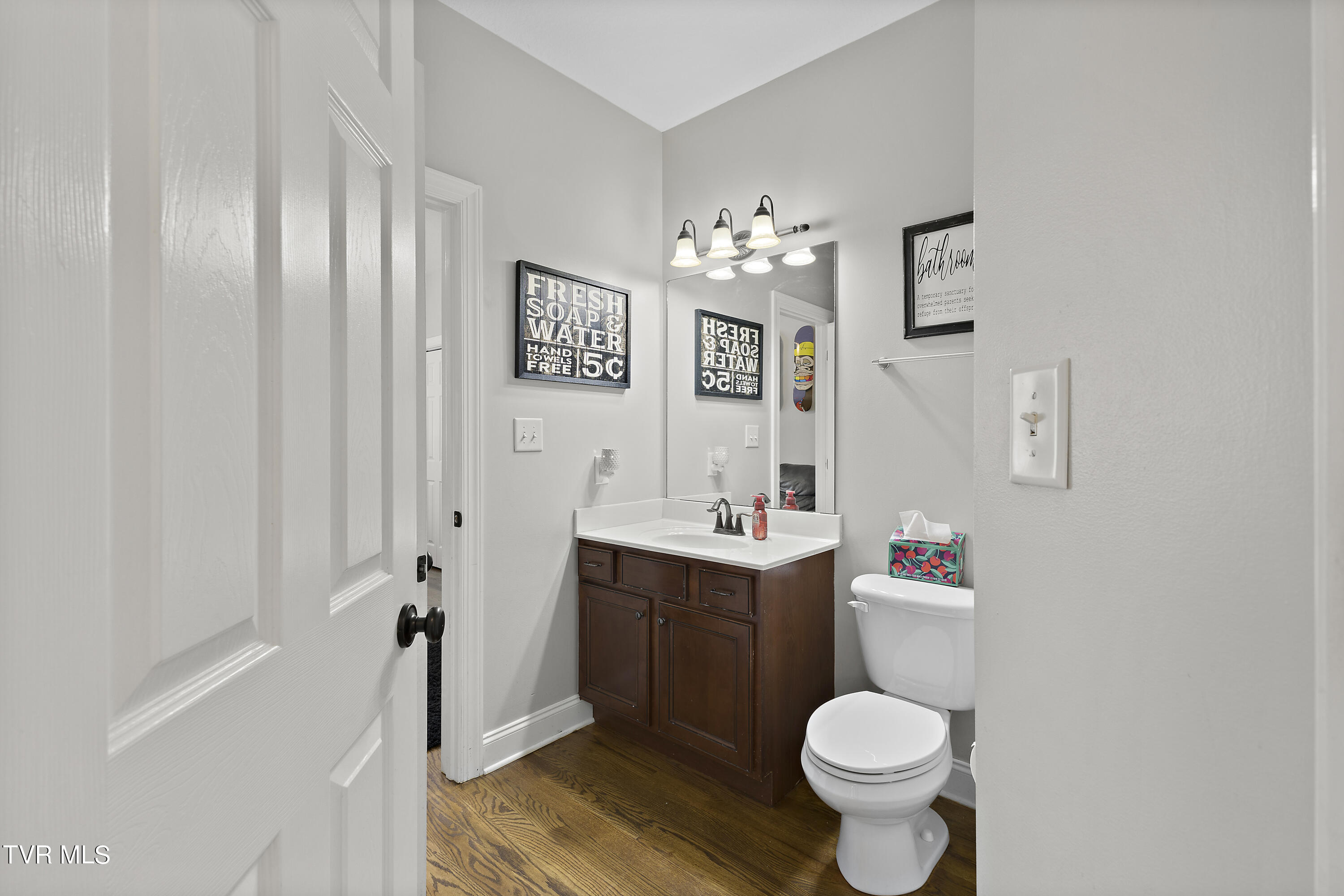 7 Maple Point Jonesborough, TN 37659 - Photo 15 of 84 128A4665