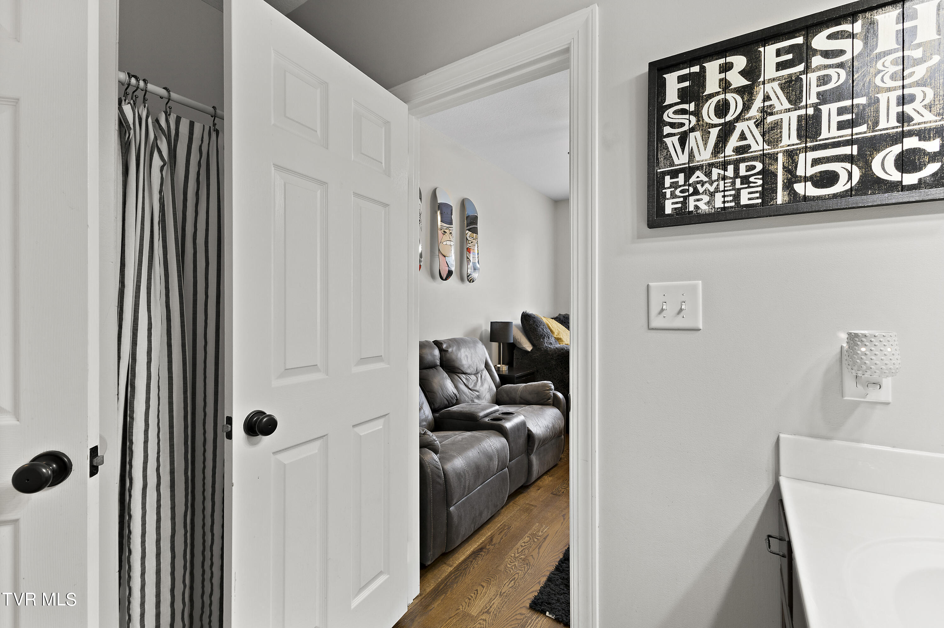 7 Maple Point Jonesborough, TN 37659 - Photo 17 of 84 128A4671