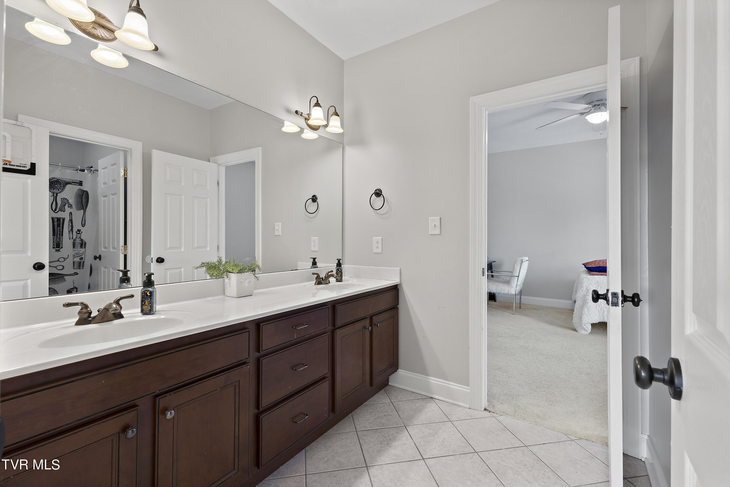 7 Maple Point Jonesborough, TN 37659 - Photo 43 of 84 128A4761