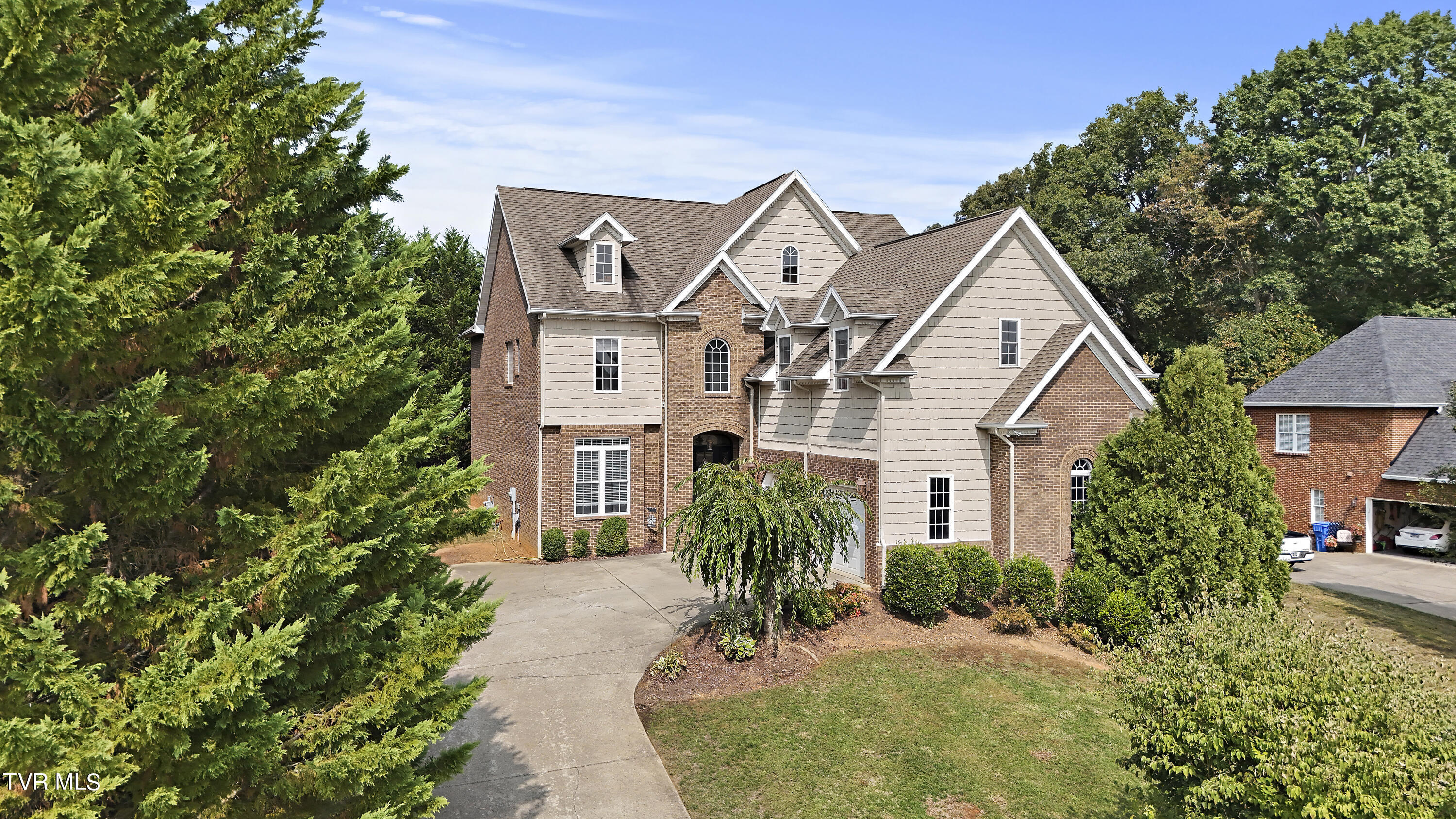 7 Maple Point Jonesborough, TN 37659 - Photo 53 of 84 DJI_20240909113835_0672_D_1