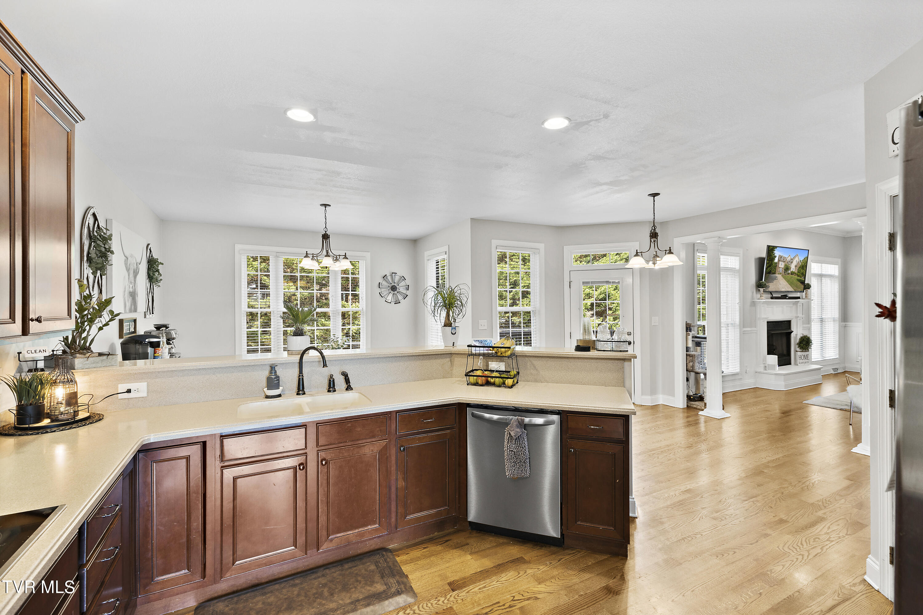 7 Maple Point Jonesborough, TN 37659 - Photo 7 of 84 128A4636