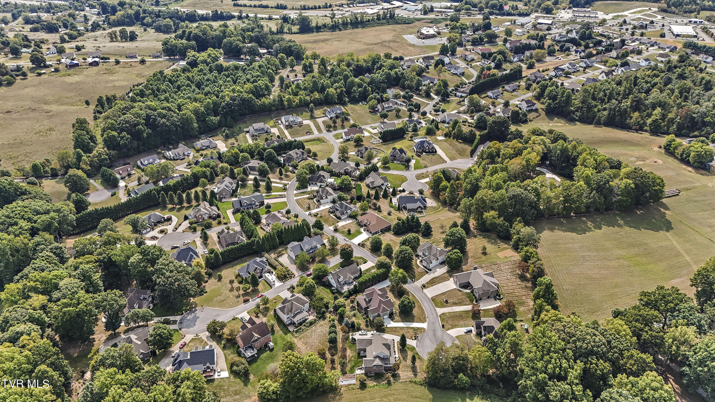 7 Maple Point Jonesborough, TN 37659 - Photo 74 of 84 DJI_20240909114332_0699_D_1