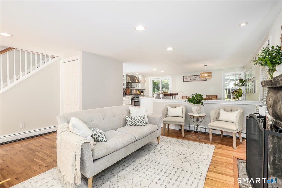 311 Mountain Road Wilton, CT 06897 - Photo 13 of 40 Gallery Image 13