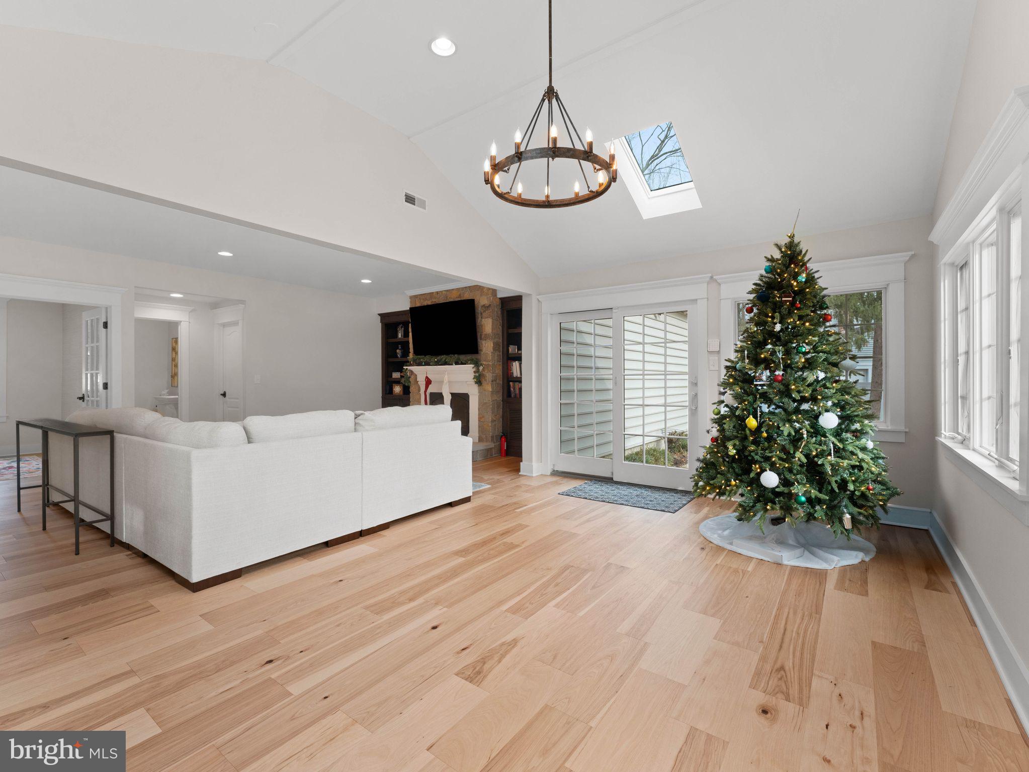 236 Carraige Hill Road Moorestown, NJ 08057 - Photo 11 of 54