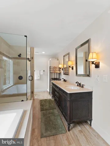 $1,275,000 | 236 Carraige Hill Road, Moorestown, NJ 08057