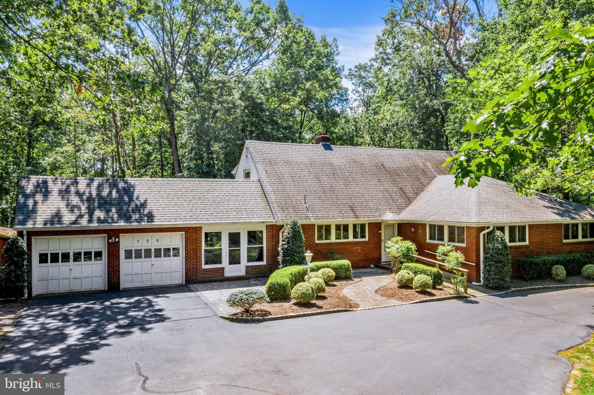126 Ridge Road Southampton, NJ 08088 - Photo 3 of 31