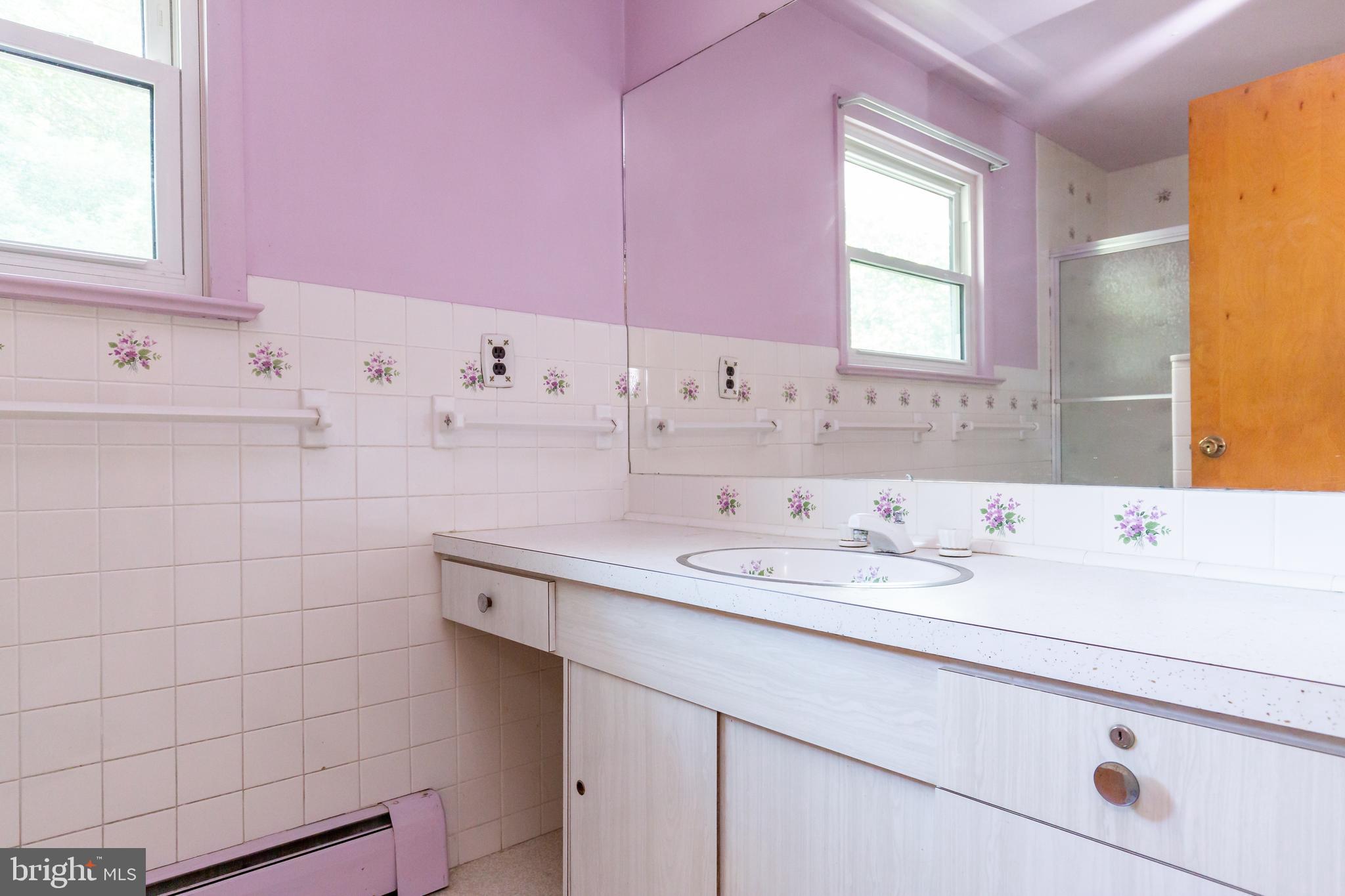 126 Ridge Road Southampton, NJ 08088 - Photo 23 of 31 Full Bathroom 2nd Floor