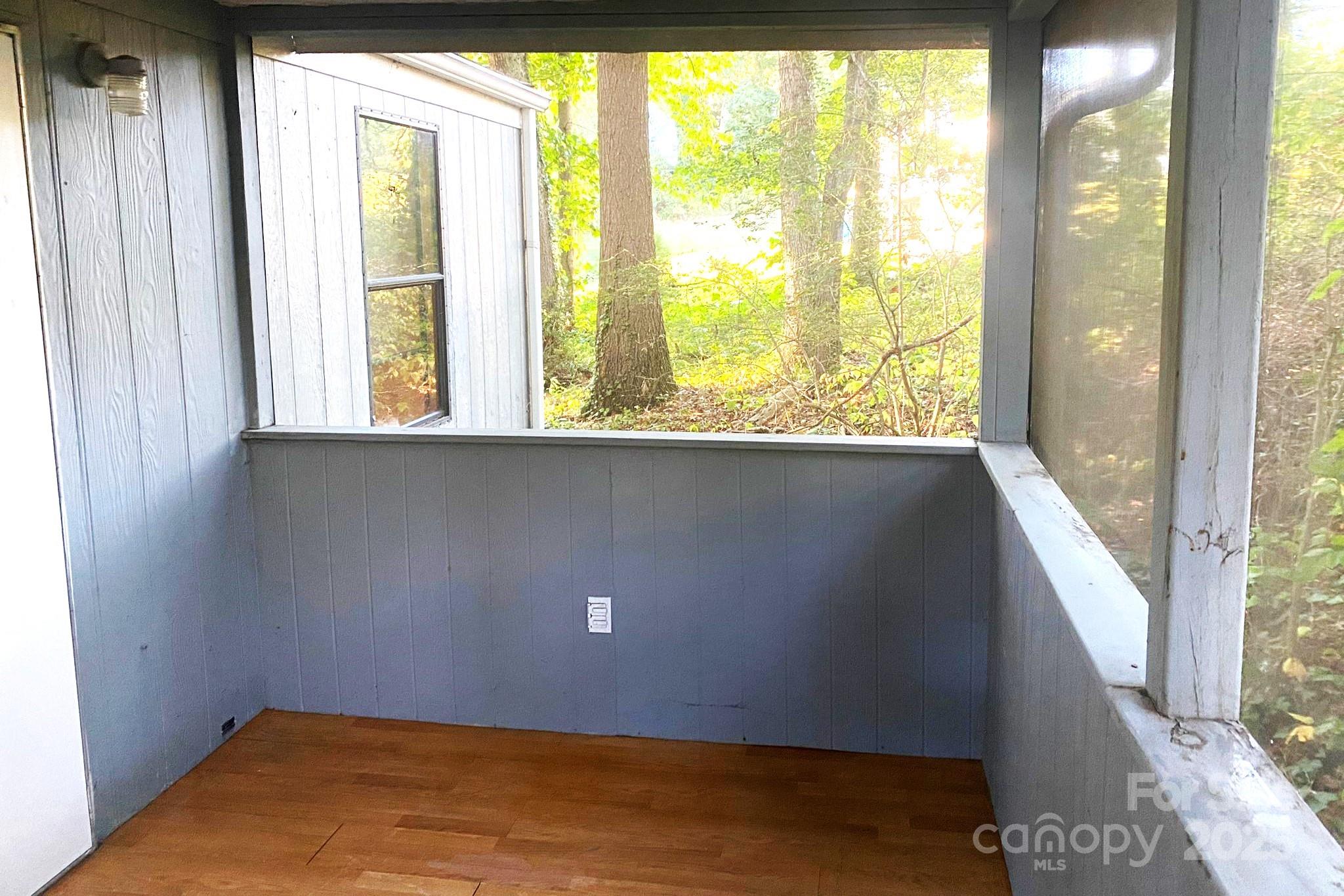295 Asbury Road Candler, NC 28715 - Photo 6 of 41