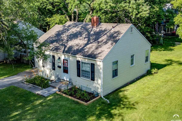 $239,900 | 2022 Kentucky Street, Lawrence, KS 66046