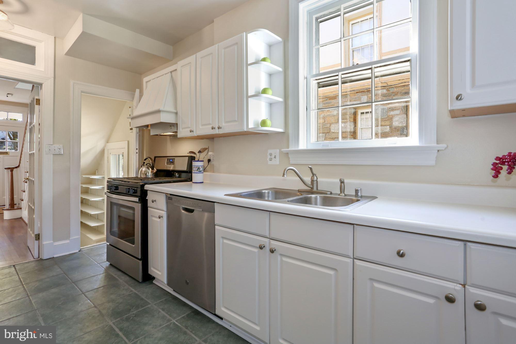 3211 Rittenhouse Street Northwest Washington, DC 20015 - Photo 13 of 32 Gallery Image 13