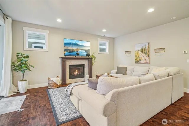 $630,000 | 176 Love Drive, Enumclaw, WA 98022