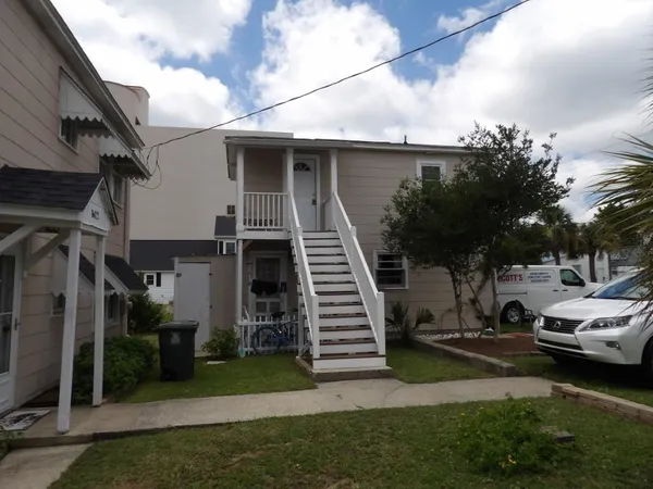 $1,200 | 1612 South Ocean Boulevard, Unit 4, North Myrtle Beach, SC 29582