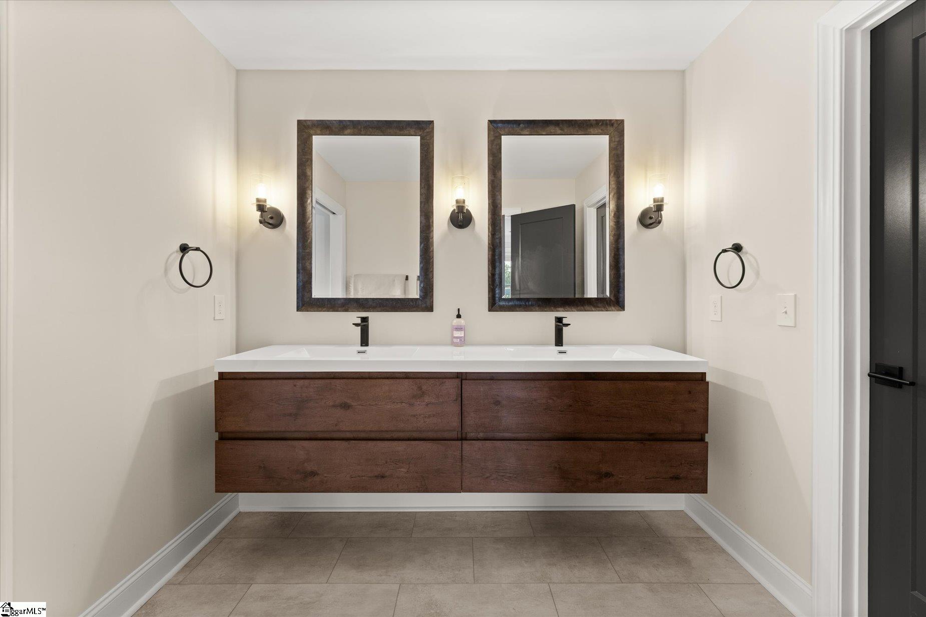 136 Park Avenue Greer, SC 29651 - Photo 16 of 23