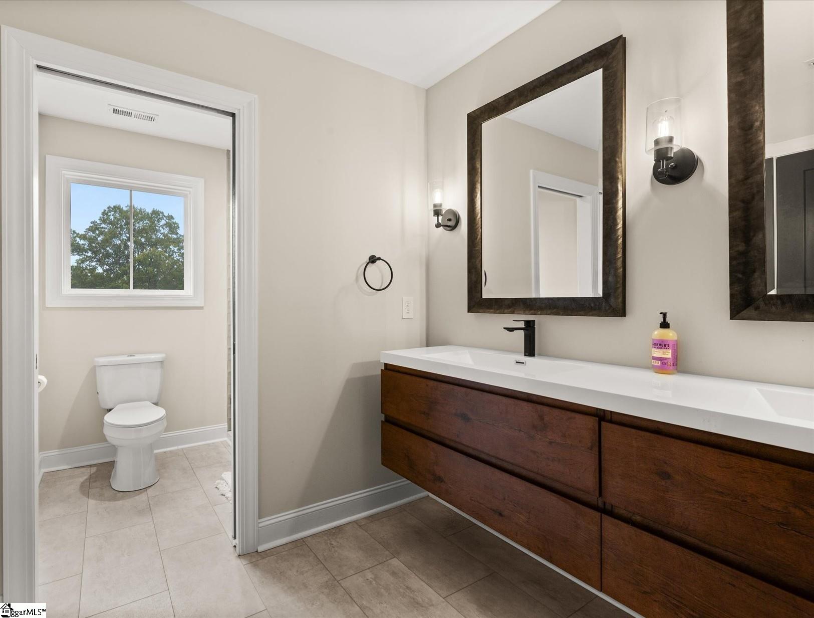 136 Park Avenue Greer, SC 29651 - Photo 17 of 23