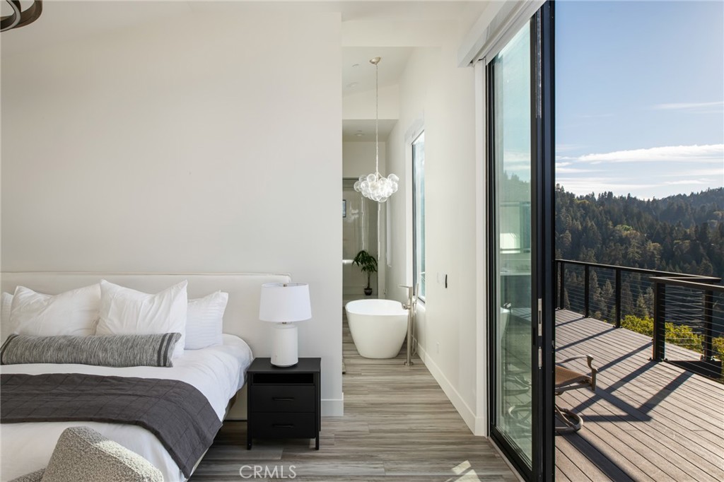 292 Ponderosa Peak Road Lake Arrowhead, CA 92352 - Photo 18 of 48