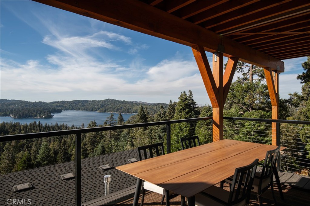 292 Ponderosa Peak Road Lake Arrowhead, CA 92352 - Photo 23 of 48