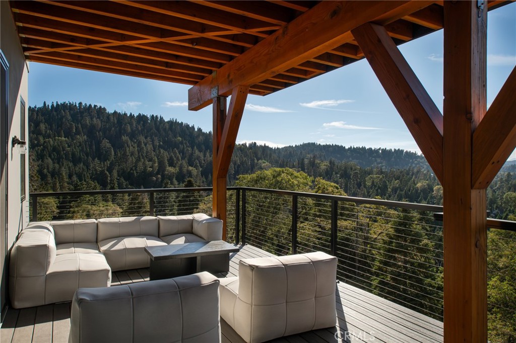 292 Ponderosa Peak Road Lake Arrowhead, CA 92352 - Photo 24 of 48