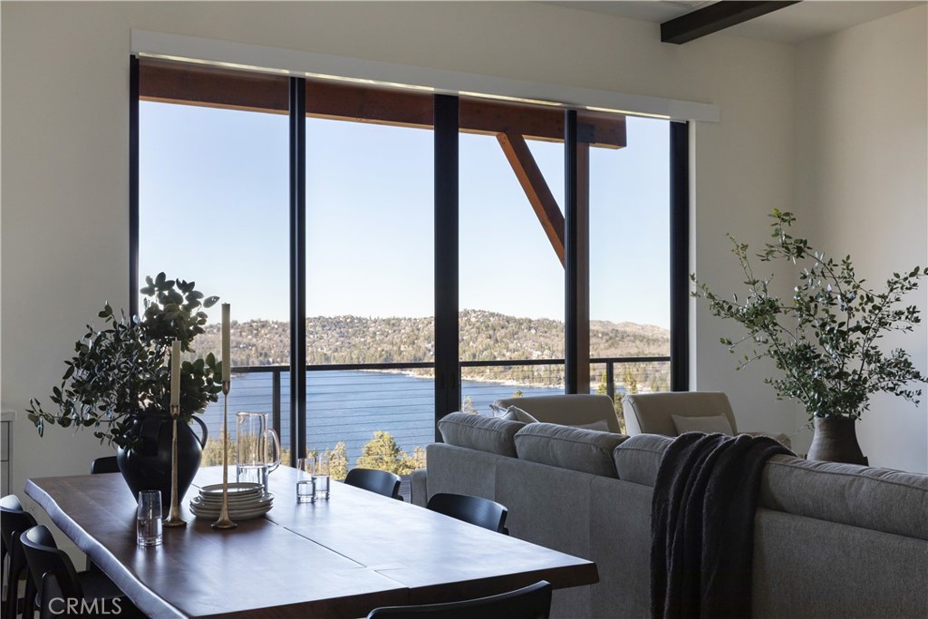 292 Ponderosa Peak Road Lake Arrowhead, CA 92352 - Photo 4 of 48