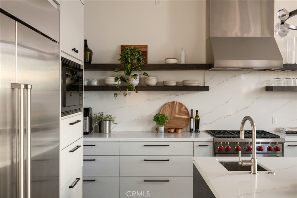 292 Ponderosa Peak Road Lake Arrowhead, CA 92352 - Photo 9 of 48