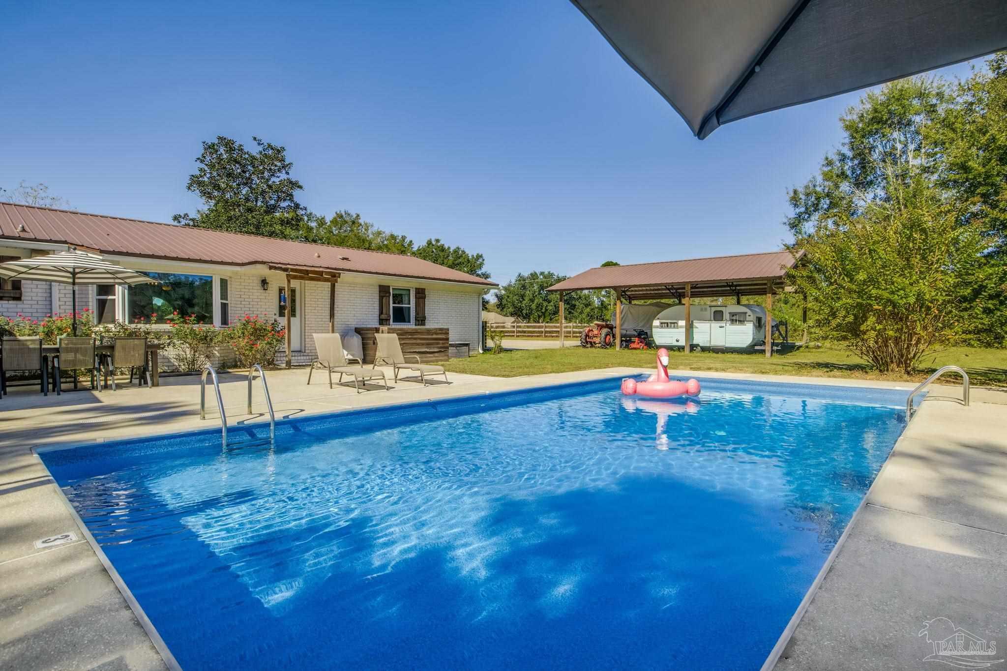 9920 Rebel Road Pensacola, FL 32526 - Photo 2 of 54 Gallery Image 2