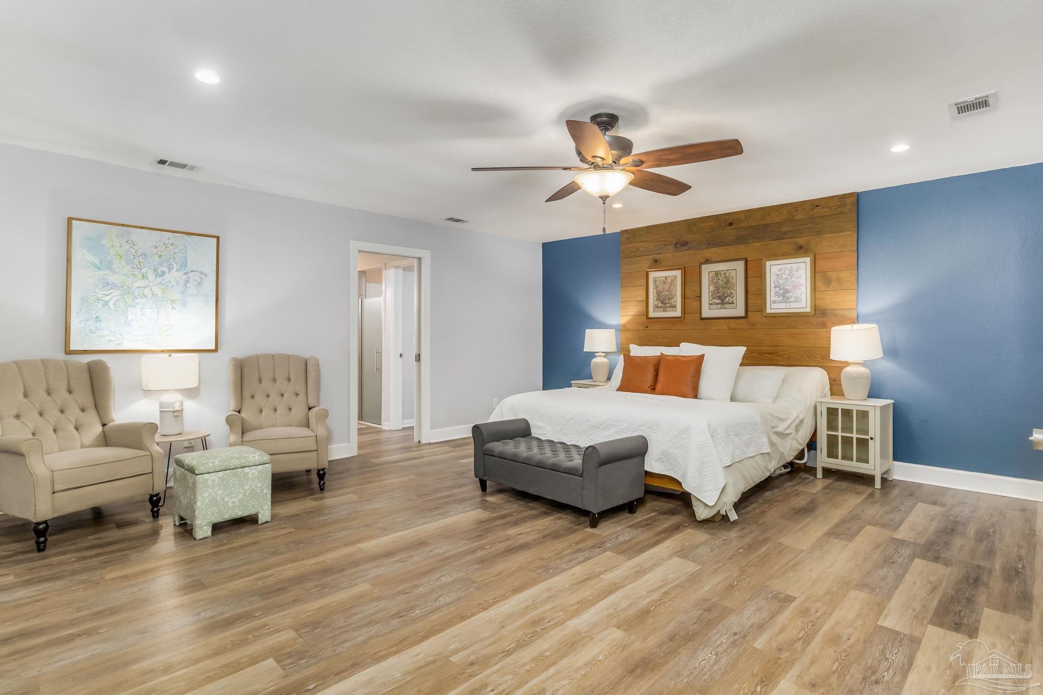 9920 Rebel Road Pensacola, FL 32526 - Photo 7 of 54 Gallery Image 7