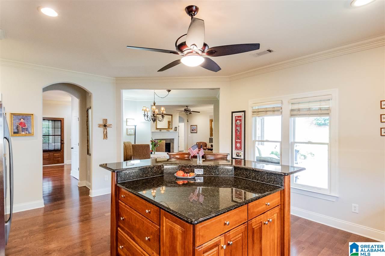 2347 Freestone Ridge Cove Hoover, AL 35226 - Photo 12 of 43