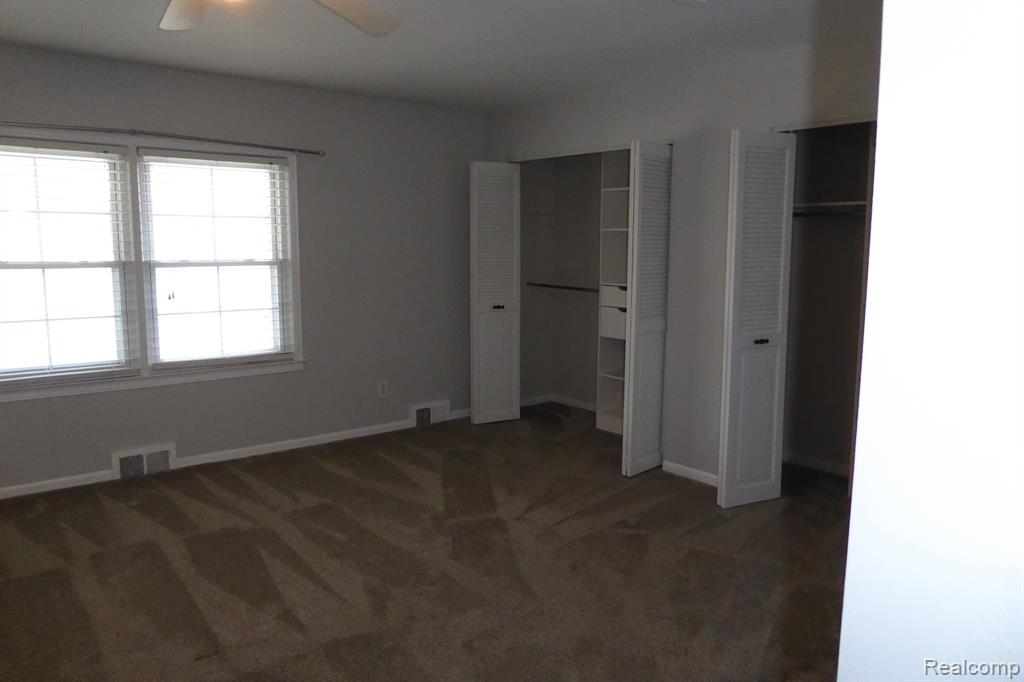 2365 Walton Boulevard Rochester, MI 48309 - Photo 30 of 40