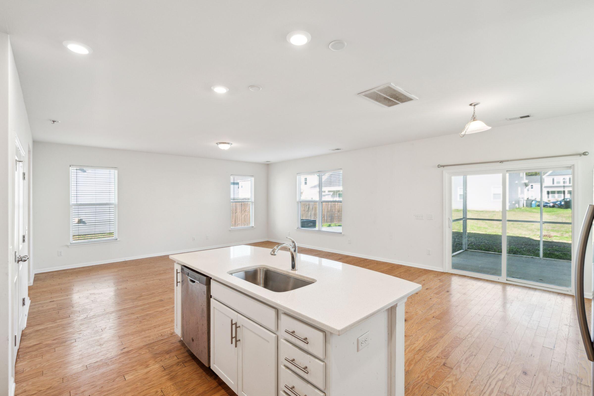 416 Brookgreen Drive Moncks Corner, SC 29461 - Photo 19 of 44 416BrookgreenDr-KeenEyeMarketing-016