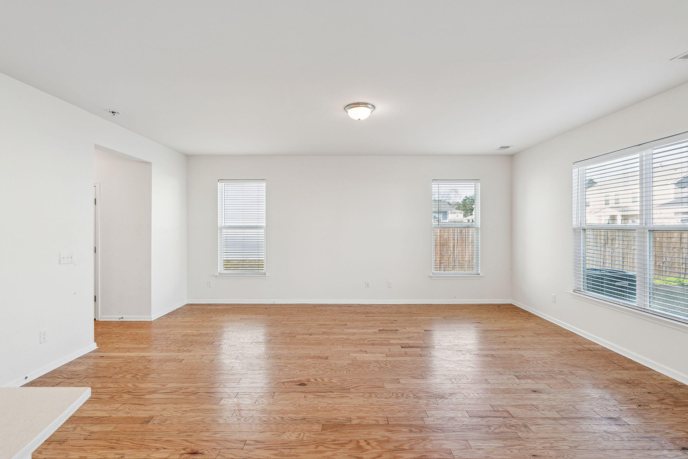 416 Brookgreen Drive Moncks Corner, SC 29461 - Photo 22 of 44 416BrookgreenDr-KeenEyeMarketing-019